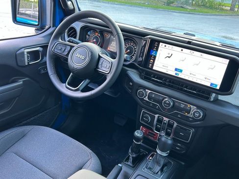 New 2026 Jeep Wrangler Unlimited Sport image 9