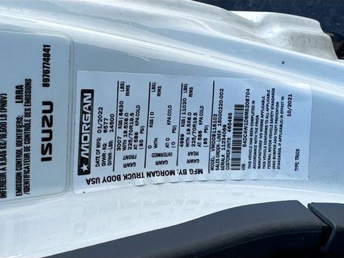 Used 2021 Isuzu NPR RWD image 14