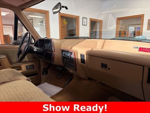 Used 1990 Ford F150 2WD Regular Cab image 4