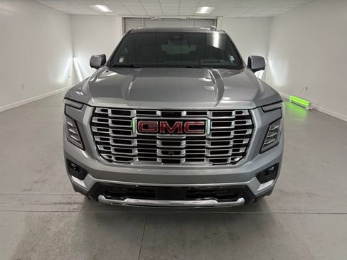 New 2026 GMC Yukon Denali image 2