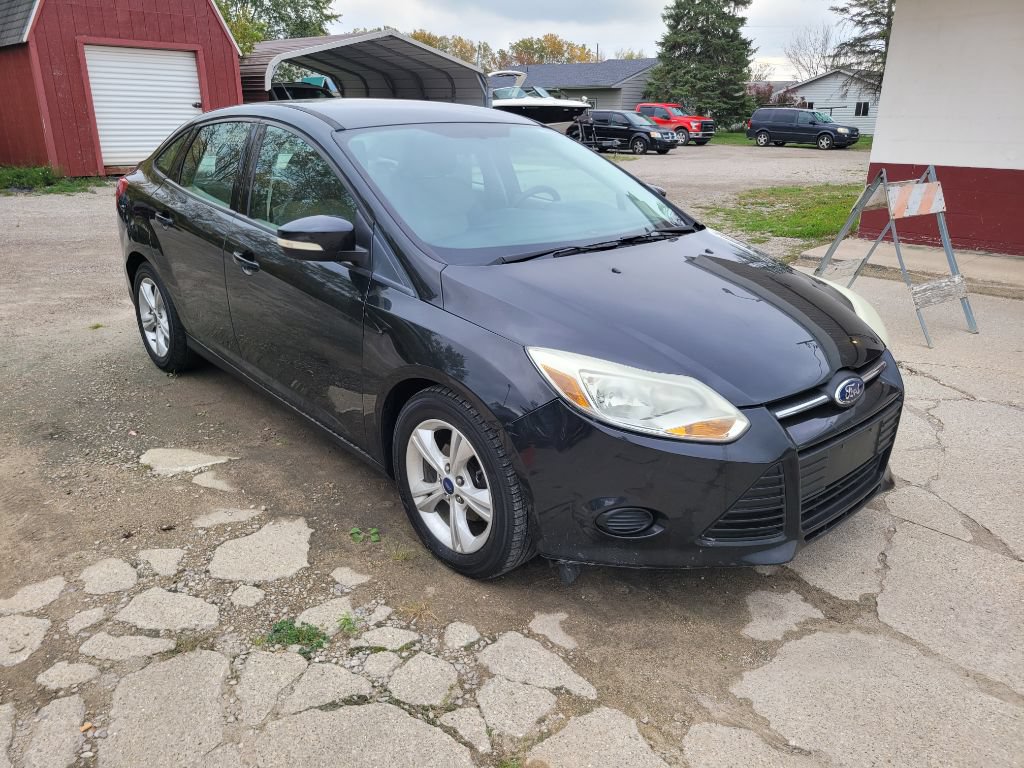 Used 2014 Ford Focus SE FWD image 3