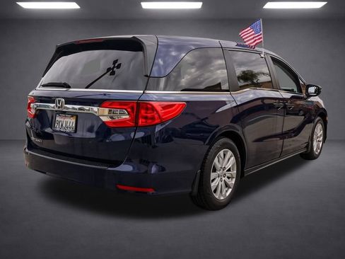 Used 2019 Honda Odyssey LX image 4