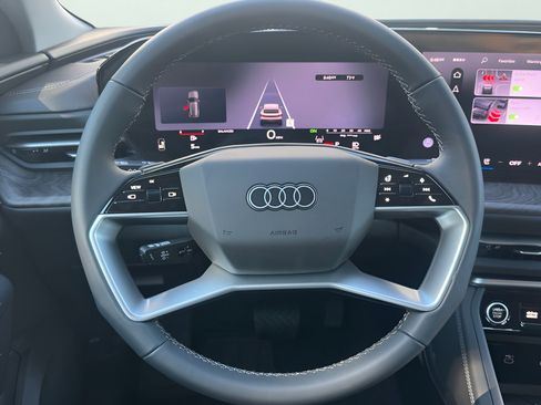New 2026 Audi Q5 Premium Plus AWD/4WD image 11