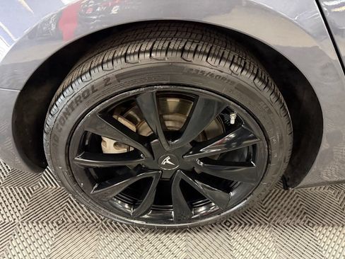 Used 2019 Tesla Model 3 Standard Range Plus RWD image 19