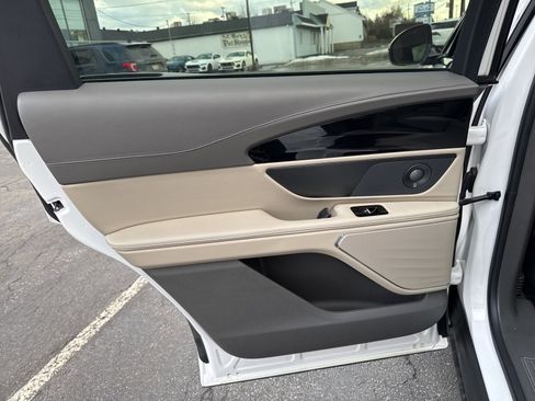 Used 2024 Lincoln Nautilus Premier w/ Equipment Group 102A image 47