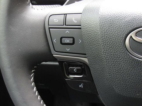 Certified 2025 Toyota Camry SE FWD image 24