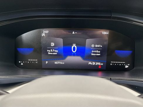 Certified 2022 Volkswagen Taos SE FWD image 32
