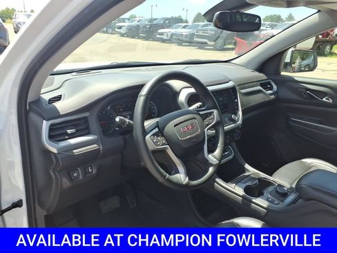 Used 2023 GMC Acadia SLT w/ Preferred Package AWD/4WD image 13