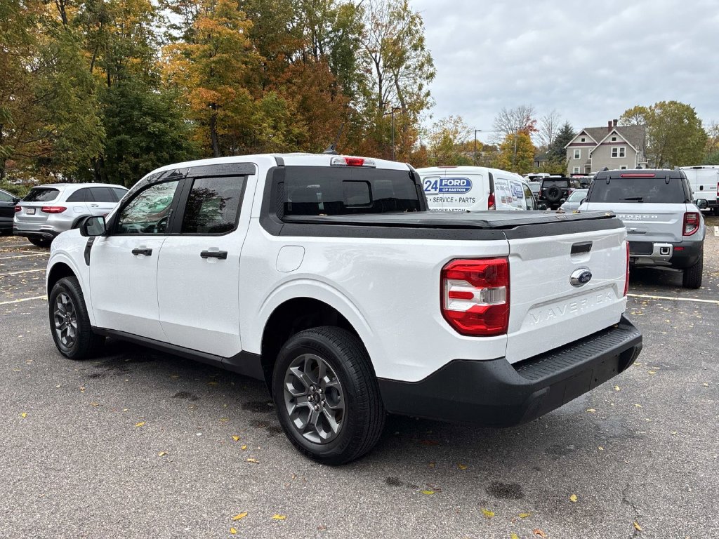 Certified 2022 Ford Maverick XLT FWD image 5