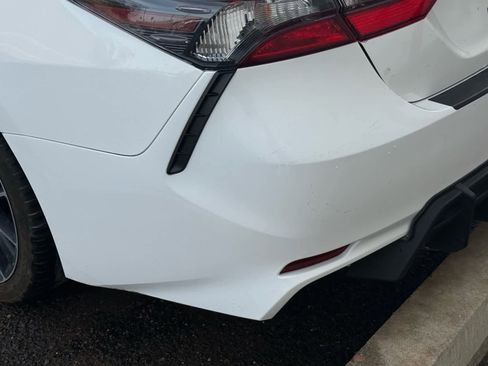 Used 2023 Toyota Camry SE image 12