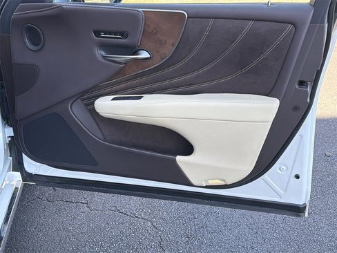 Used 2018 Lexus LS 500 image 14