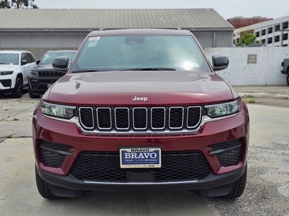 New 2026 Jeep Grand Cherokee Laredo