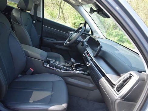 New 2025 Kia Sorento SX image 14