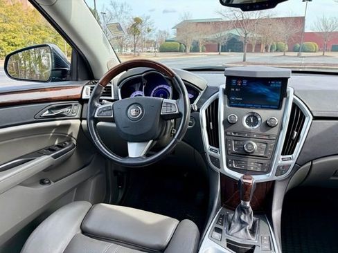 Used 2012 Cadillac SRX Luxury image 19