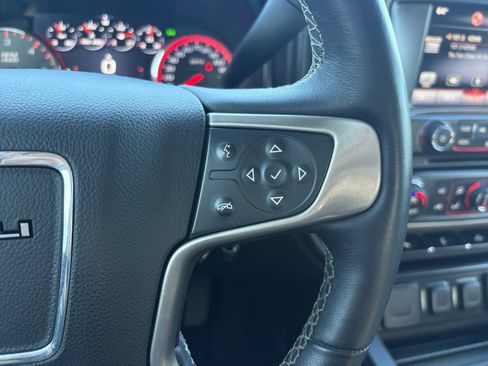 Used 2015 GMC Sierra 2500 Denali AWD/4WD image 27