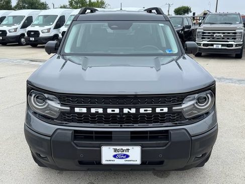 Used 2025 Ford Bronco Sport Outer Banks w/ Outer Banks Tech Package+ AWD/4WD image 2