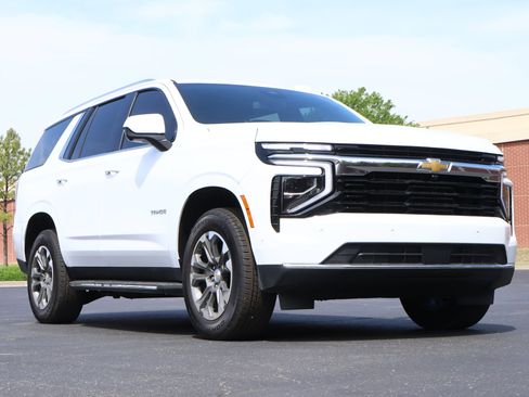 New 2026 Chevrolet Tahoe LS image 1