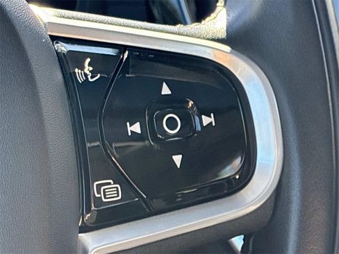 Used 2021 Volvo S60 T5 Inscription image 31