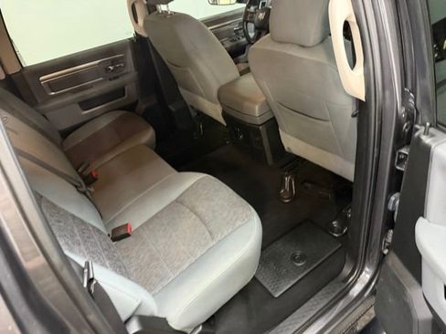 Used 2018 RAM 2500 Big Horn AWD/4WD image 28