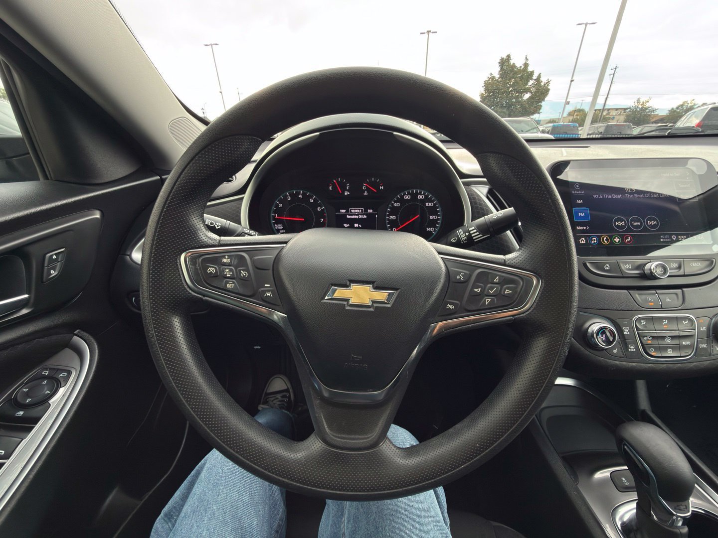 Used 2024 Chevrolet Malibu LT FWD image 12