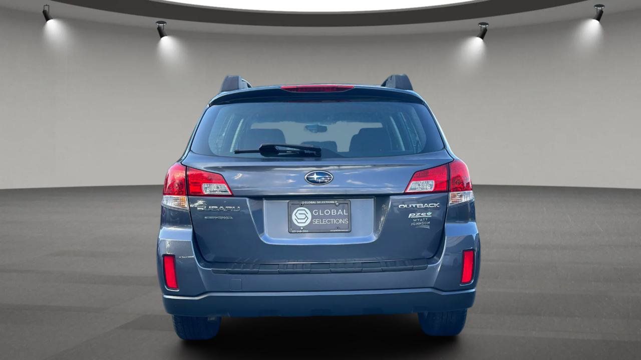 Used 2014 Subaru Outback 2.5i AWD/4WD image 7