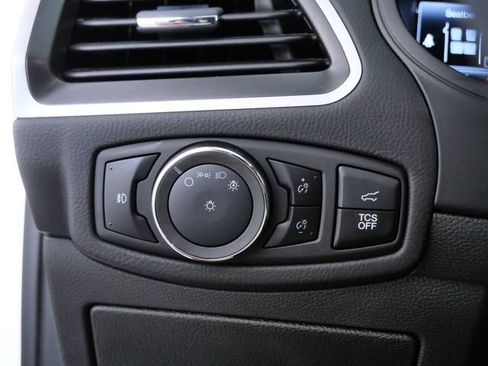 Certified 2024 Ford Edge SEL w/ Convenience Package AWD/4WD image 25