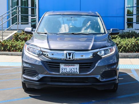 Used 2022 Honda HR-V LX image 2