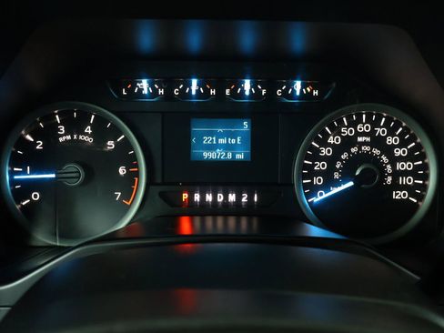 Used 2017 Ford F150 XLT AWD/4WD image 26