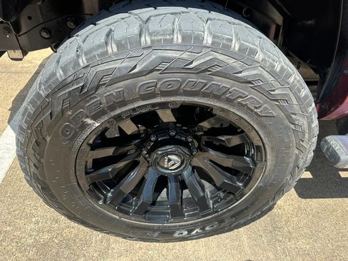 Used 2015 RAM 2500 Limited AWD/4WD image 3