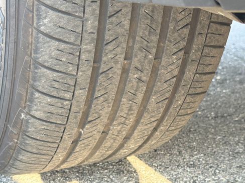 Used 2022 Volkswagen Atlas SEL image 42