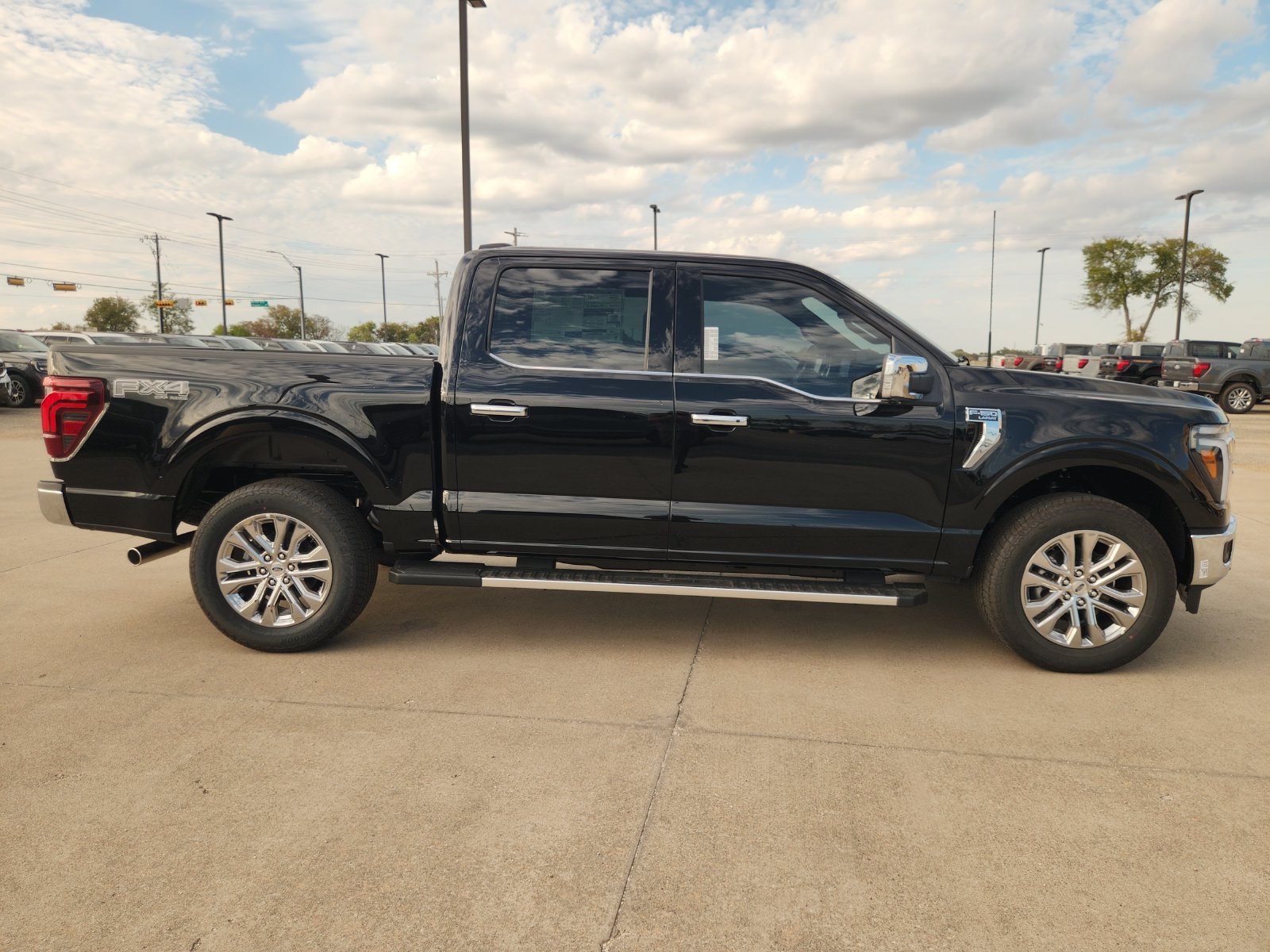New 2026 Ford F150 Lariat w/ Equipment Group 501A Mid AWD/4WD image 7