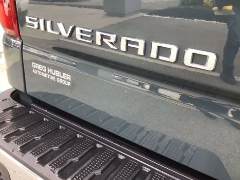 Used 2025 Chevrolet Silverado 1500 LT image 33