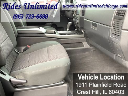 Used 2010 Nissan Titan SE w/ SE Value Truck Pkg image 33