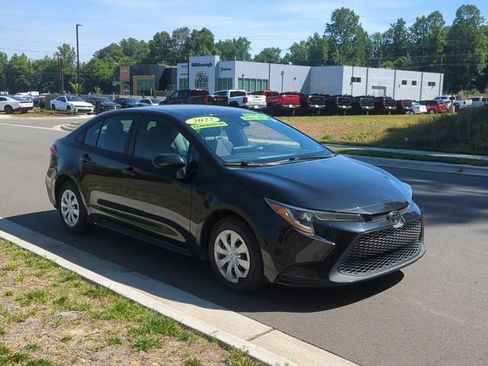 Used 2022 Toyota Corolla L FWD image 15