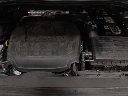 Used 2019 Volkswagen Tiguan SEL Premium R-Line AWD/4WD image 17