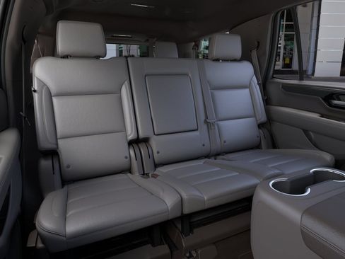 New 2026 GMC Yukon Elevation RWD image 17