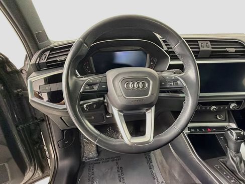 Used 2021 Audi Q3 2.0T Premium AWD/4WD image 11