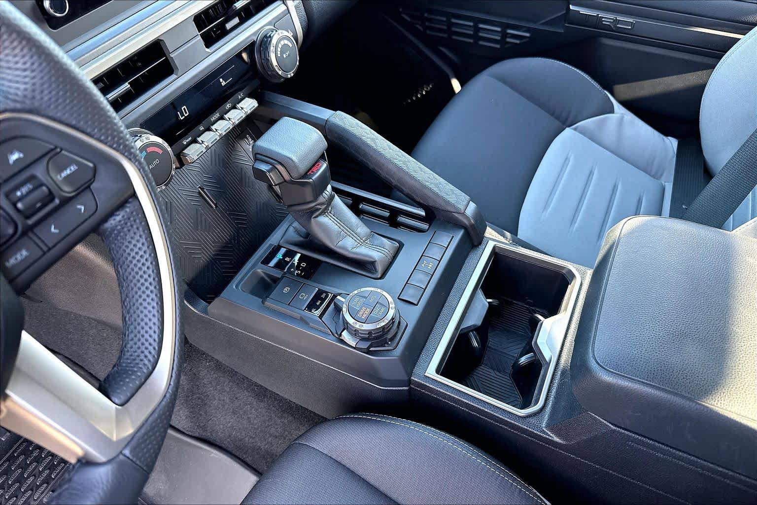 Certified 2026 Toyota Tacoma TRD Off-Road AWD/4WD image 15