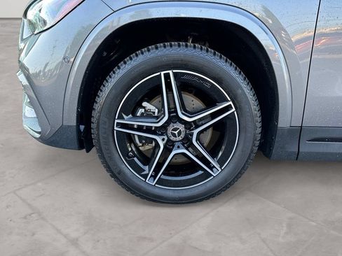 Used 2025 Mercedes-Benz GLA 250 4MATIC image 14