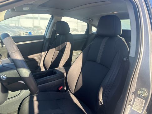 Used 2016 Honda Civic EX image 11