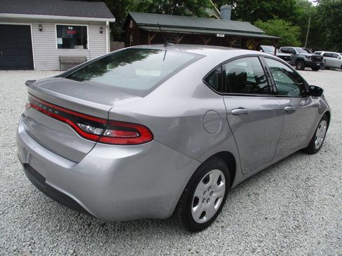 Used 2015 Dodge Dart SE w/ Convenience Group FWD image 5