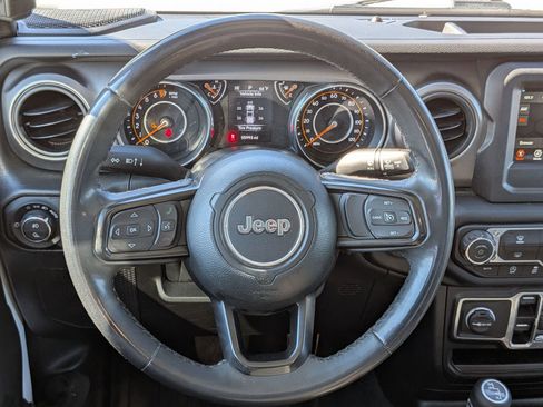 Used 2023 Jeep Gladiator Sport AWD/4WD image 28