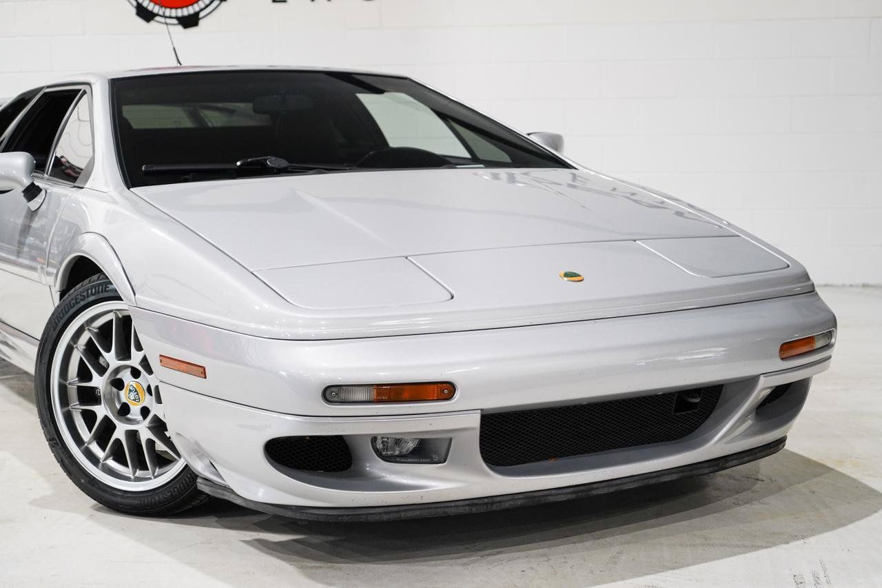 Used 2002 Lotus Esprit RWD image 20