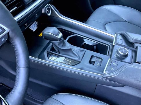 Certified 2024 Toyota Grand Highlander AWD image 16
