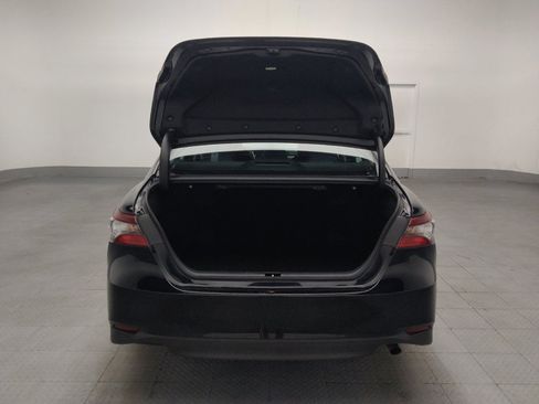 Used 2022 Toyota Camry LE FWD image 29