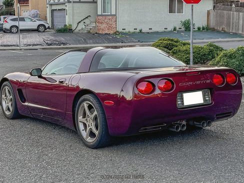Used 2003 Chevrolet Corvette 50th Anniversary Edition w/ Preferred Equipment Group image 6
