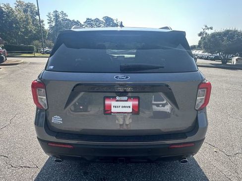 Used 2024 Ford Explorer ST-Line w/ Class IV Trailer Tow Package image 4