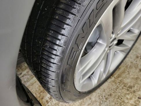 Used 2019 Lincoln MKC Reserve w/ MKC Climate Package image 11