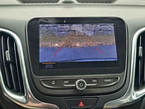 Used 2019 Chevrolet Equinox Premier FWD image 23