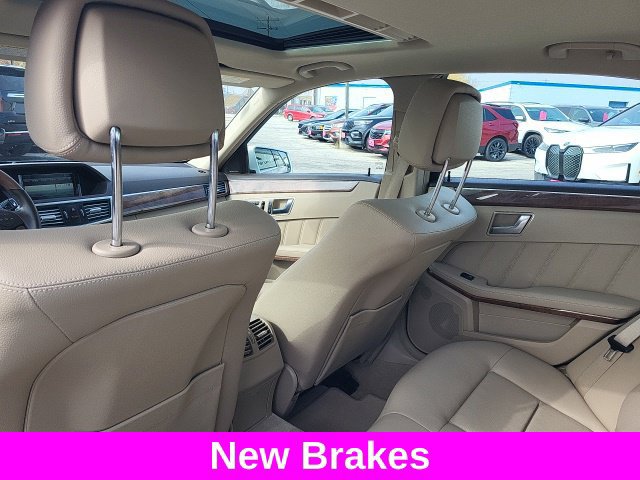 Used 2012 Mercedes-Benz E 350 BlueTEC Sedan image 4